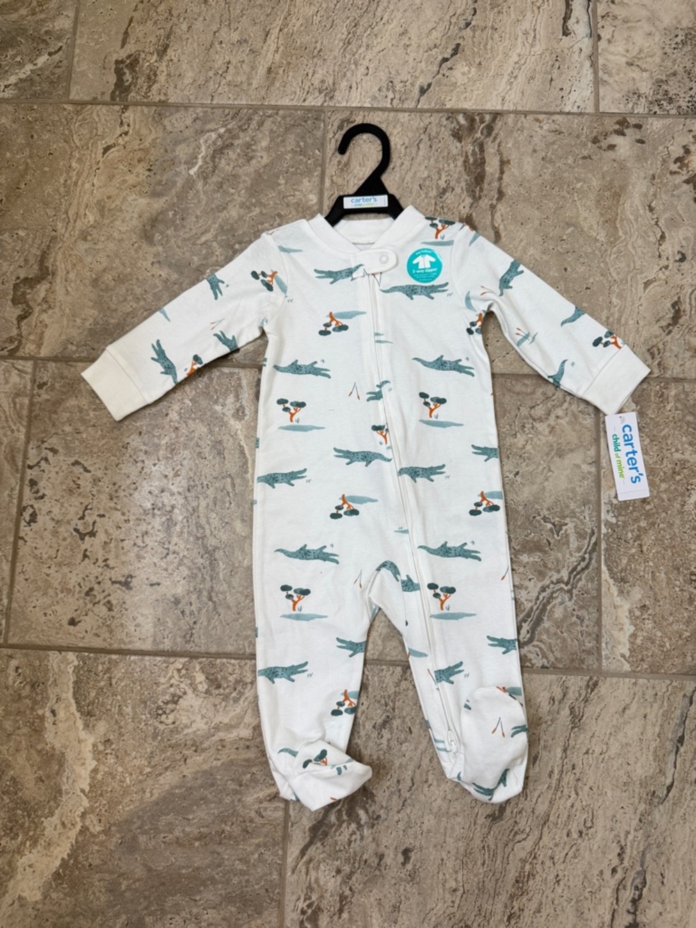 NWT Size 3-6 months Carter's Cream Footed One-Piece with Green Alligator Print